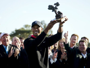 Tiger_wins_at_Torrey